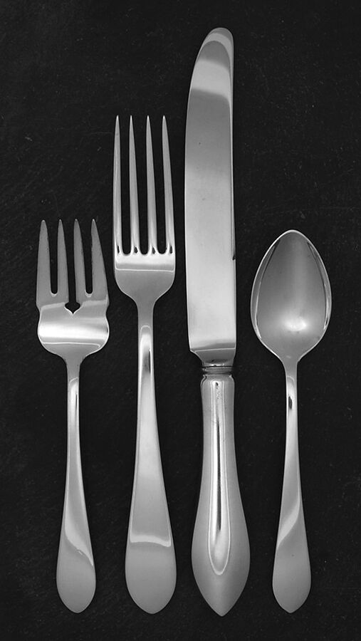 Pointed Antique (Sterling, 1895) 4 Piece Dinner Size Setting by Reed & Barton-1