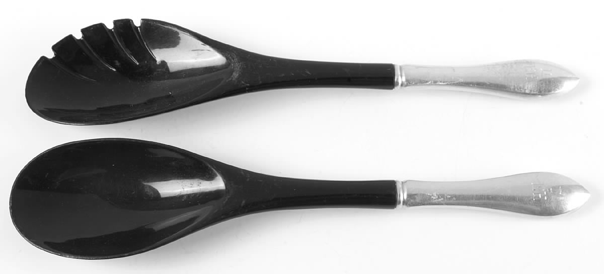 Pointed Antique (Sterling, 1895) Plastic Bowl 2-Piece Salad Set by Reed & Barton-1