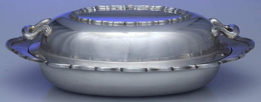 Provincial (Silverplate, Hollowware) Double Vegetable Bowl by Reed & Barton-1