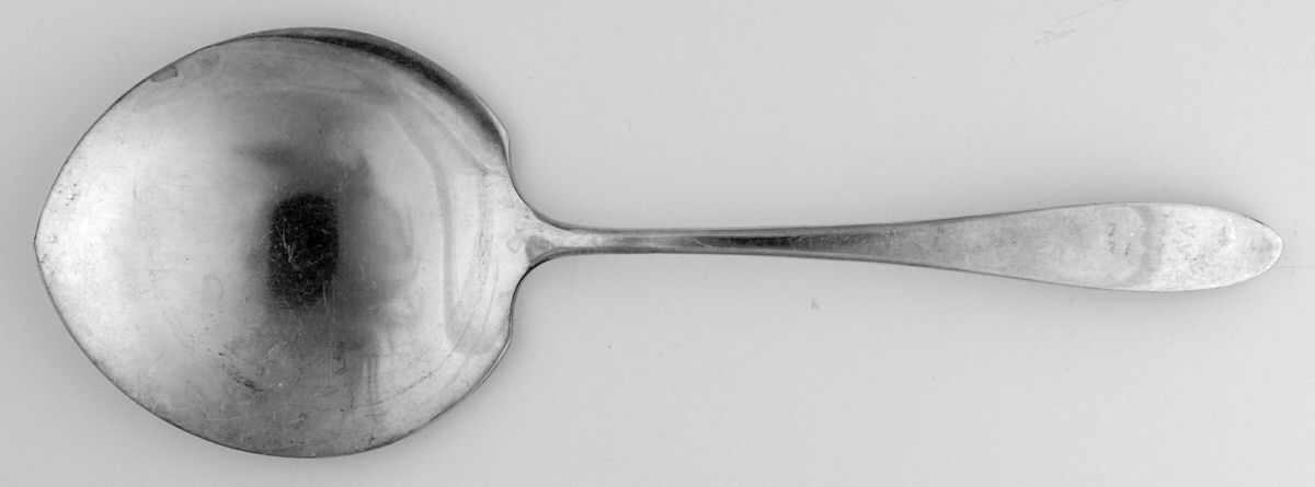 Queen Mary (Silverplate, 1930) Tomato Server, Solid Piece by Reed & Barton-1