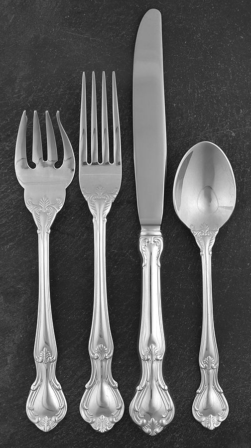 Rathmore (Silverplate, 1994) 4 Piece Place Setting by Reed & Barton-1