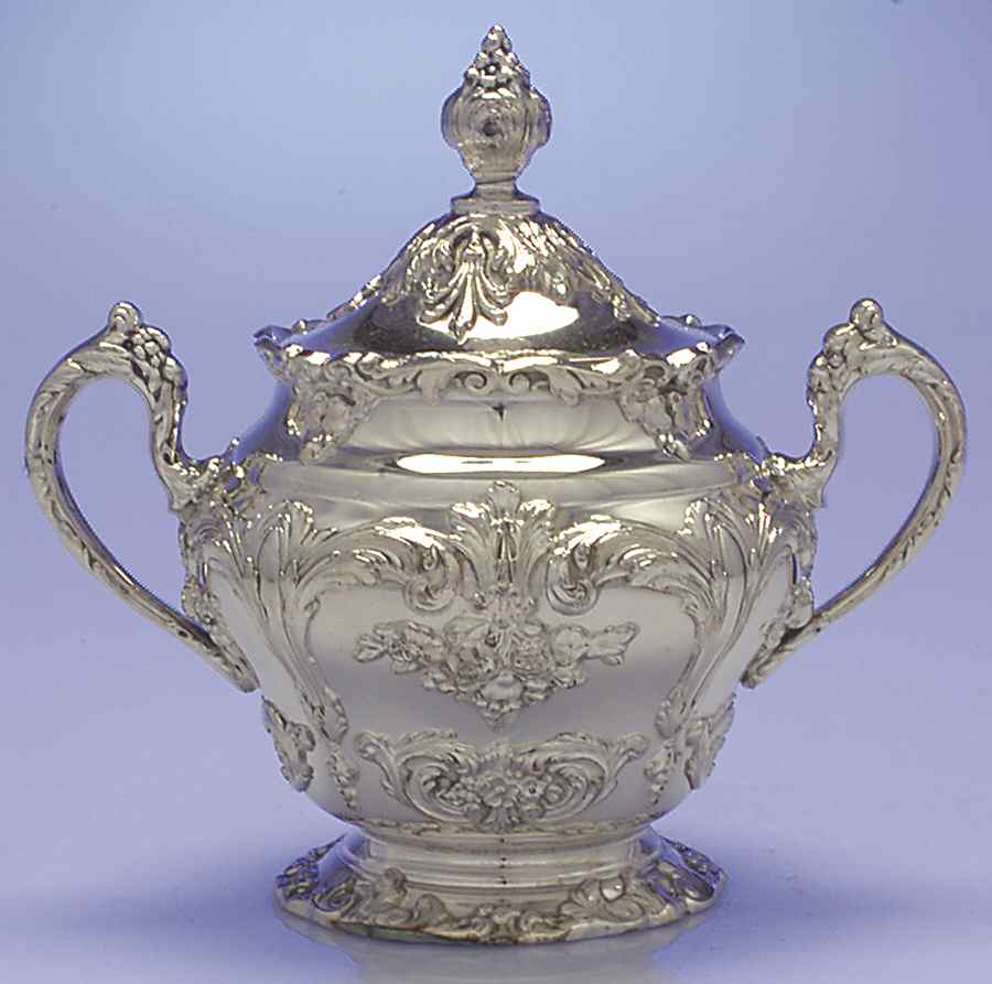 Renaissance (Silverplate, Hollowware) Sugar Bowl & Lid by Reed & Barton-1
