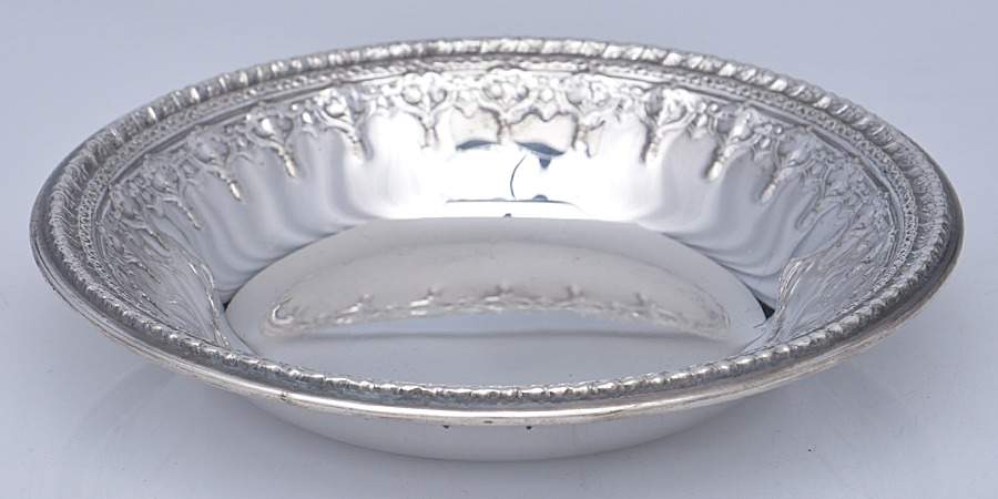 Riviera (Silverplate, Hollowware) 6" Bon Bon Bowl by Reed & Barton-1