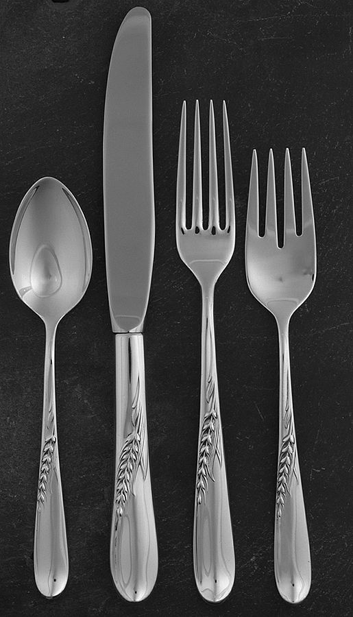 Silver Wheat (Sterling, 1952) 4 Piece Place Size Setting by Reed & Barton-1