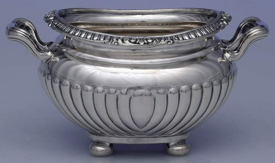 Sulgrave Manor (Silverplate, Hollowware) Sugar Bowl No Lid by Reed & Barton-1