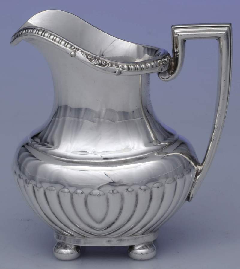 Sulgrave Manor (Silverplate, Hollowware) Creamer by Reed & Barton-1