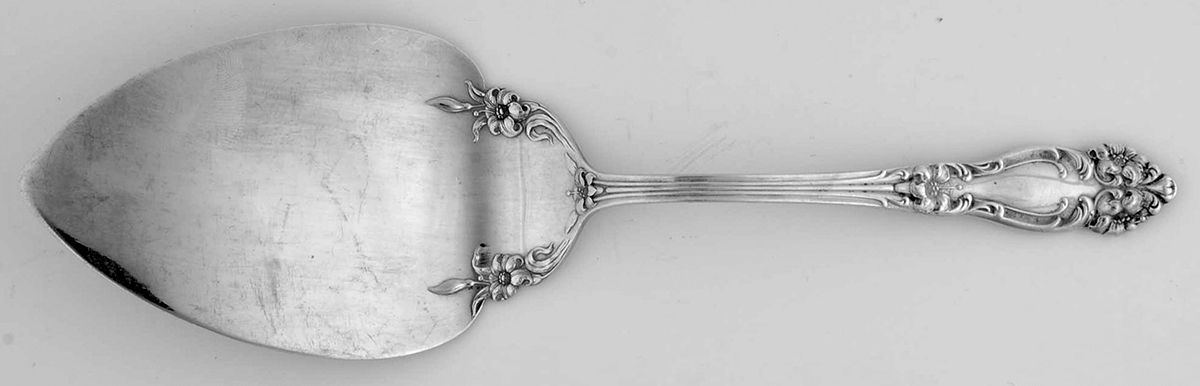 Tiger Lily (Silverplate, 1901) Large Solid Pie Knife by Reed & Barton-1