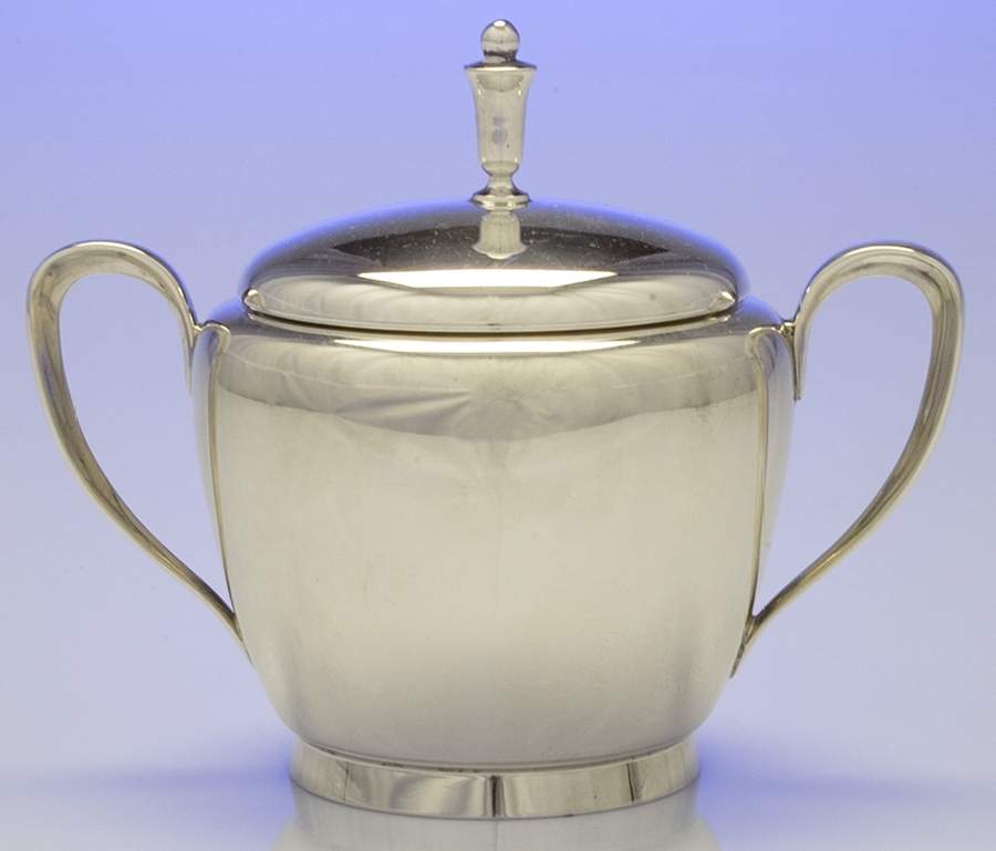 Town and Country (Sterling, Hollowware) Sugar Bowl & Lid by Reed & Barton-1