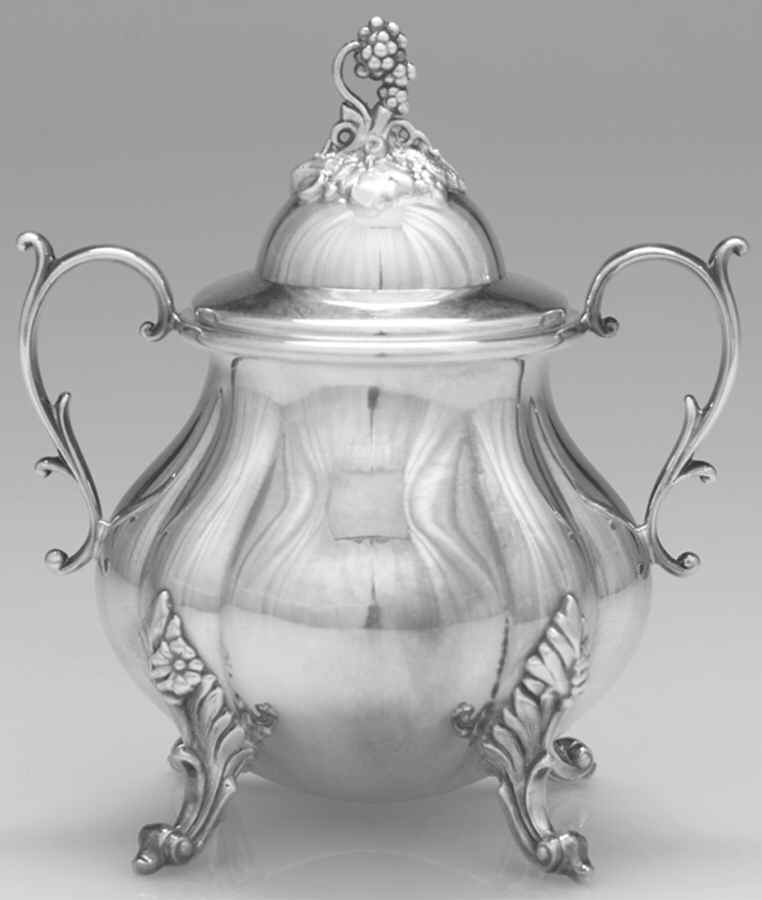 The Winthrop (Plain, Silverplate) Mini Sugar Bowl & Lid by Reed & Barton-1