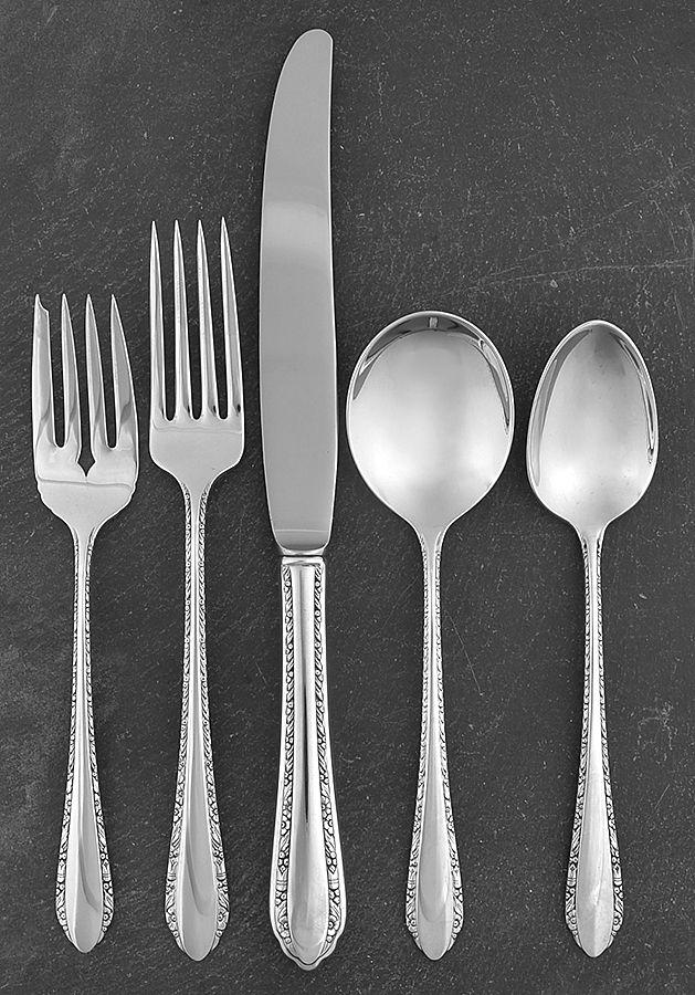 Wild Flower (Sterling, 1942) 5 Piece Place Size Setting by Royal Crest-1