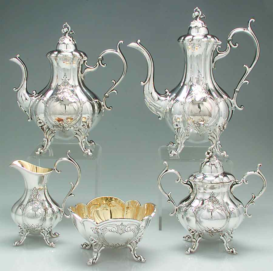 The Winthrop (Silverplate, Hollowware) 5-Piece Plated Tea Set (with Waste) by Reed & Barton-1