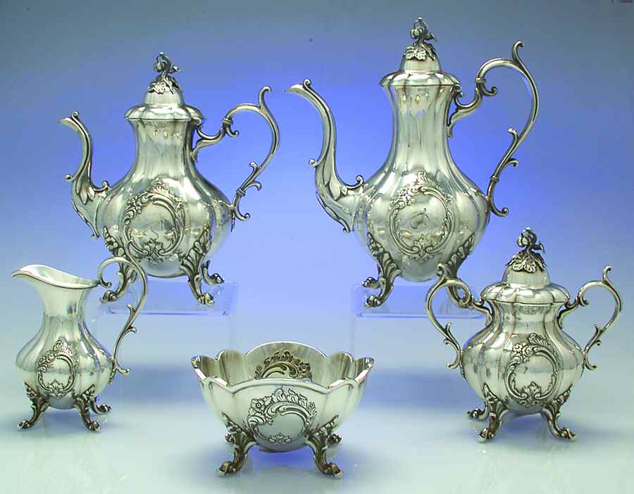 The Winthrop (Shield, Silverplate) 5-Piece Plated Tea Set (with Waste) by Reed & Barton-1