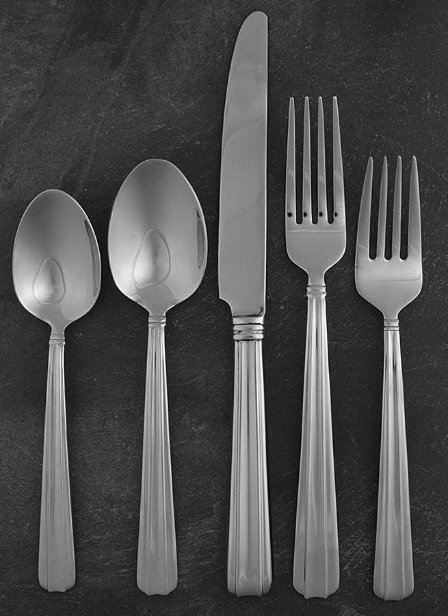 Bellevue (Stainless) 5 Piece Place Setting by Reed & Barton-1