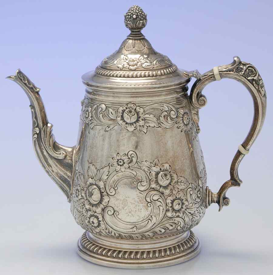 Georgian (Sterling Hollowware) Teapot by Reed & Barton-1