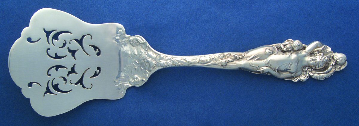 Love Disarmed (Sterling, Newer) Solid Pierced Waffle Server by Reed & Barton-1