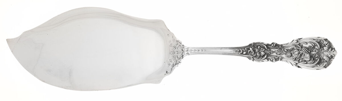 Francis I (Sterling, "Reed & Barton") Large Solid Fish Serving Knife by Reed & Barton-1
