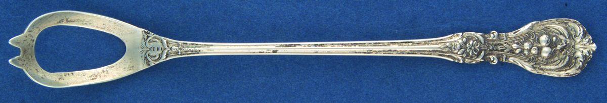 Francis I (Sterling, "Reed & Barton") Pierced Bowl Long Handle Olive Spoon by Reed & Barton-1