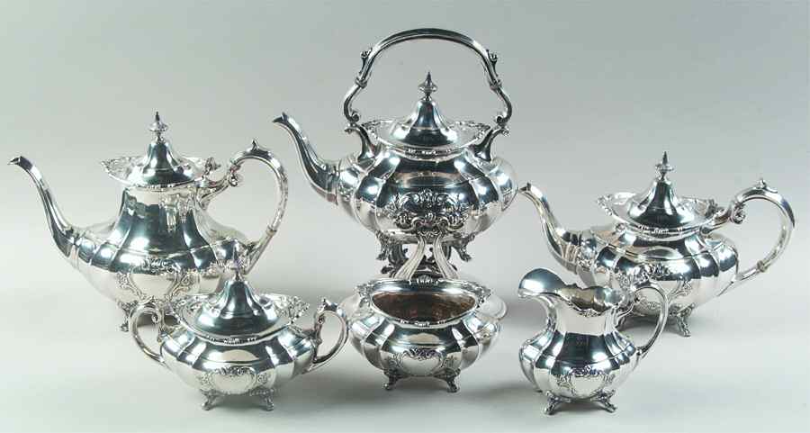 Hampton Court Shield (Strlg, Hlwr) 6 Piece Tea Set (SCP, STP, SCR, SSU, SWB, SKES) by Reed & Barton-1