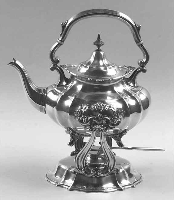 Hampton Court Shield (Strlg, Hlwr) Kettle, Stand & Burner by Reed & Barton-1