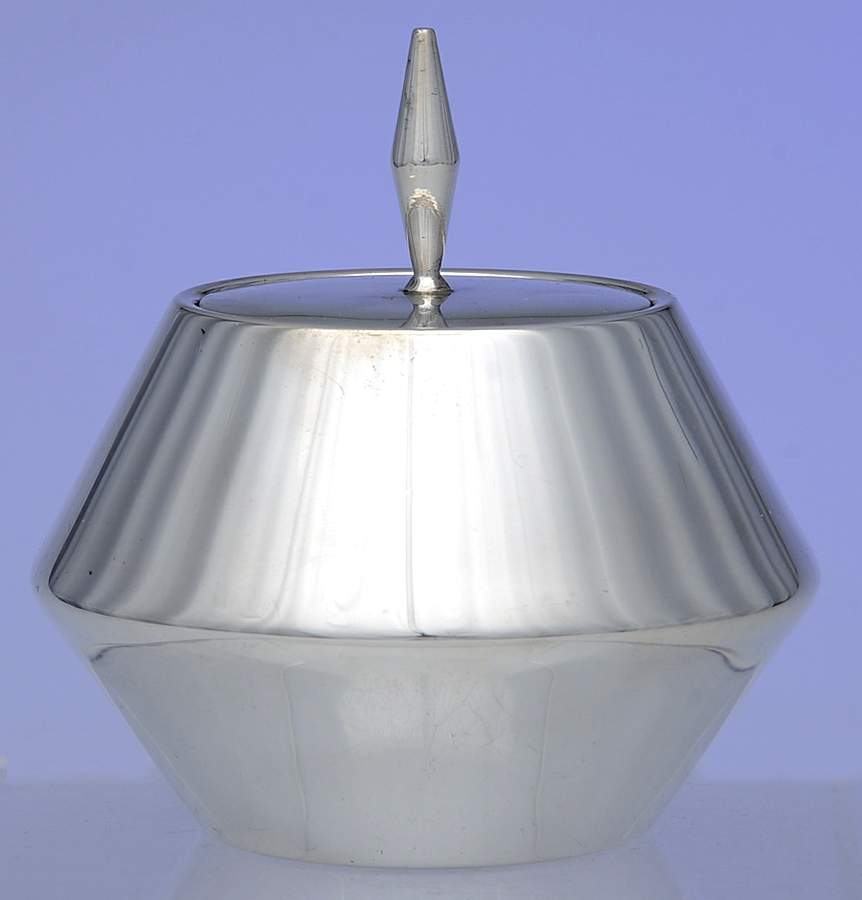 Diamond (Sterling, Hollowware) Sugar Bowl & Lid by Reed & Barton-1