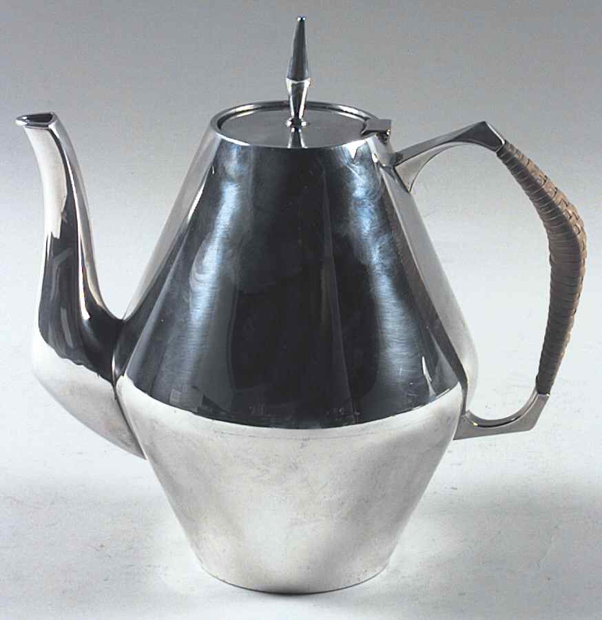 Diamond (Sterling, Hollowware) Teapot by Reed & Barton-1