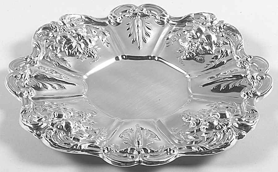 Francis I (Sterling, Hlwr, Eagle-R-Lion, Dated, Oval) Large Sterling Sandwich Plate by Reed & Barton-1