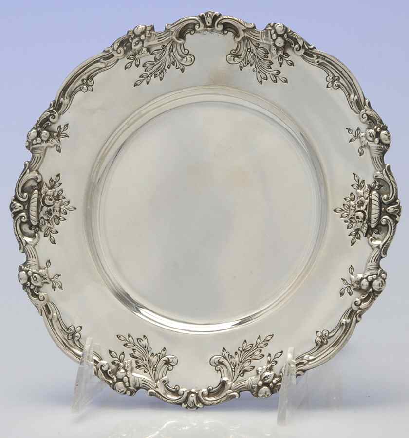 Francis I (Sterling, Hlwr, Eagle-R-Lion, Dated, Oval) Hand Chased Bread Plate by Reed & Barton-1
