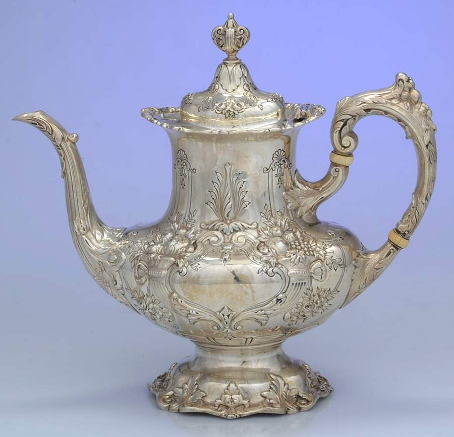 Francis I (Sterling, Hlwr, Eagle-R-Lion, Dated, Oval) Coffee Pot by Reed & Barton-1