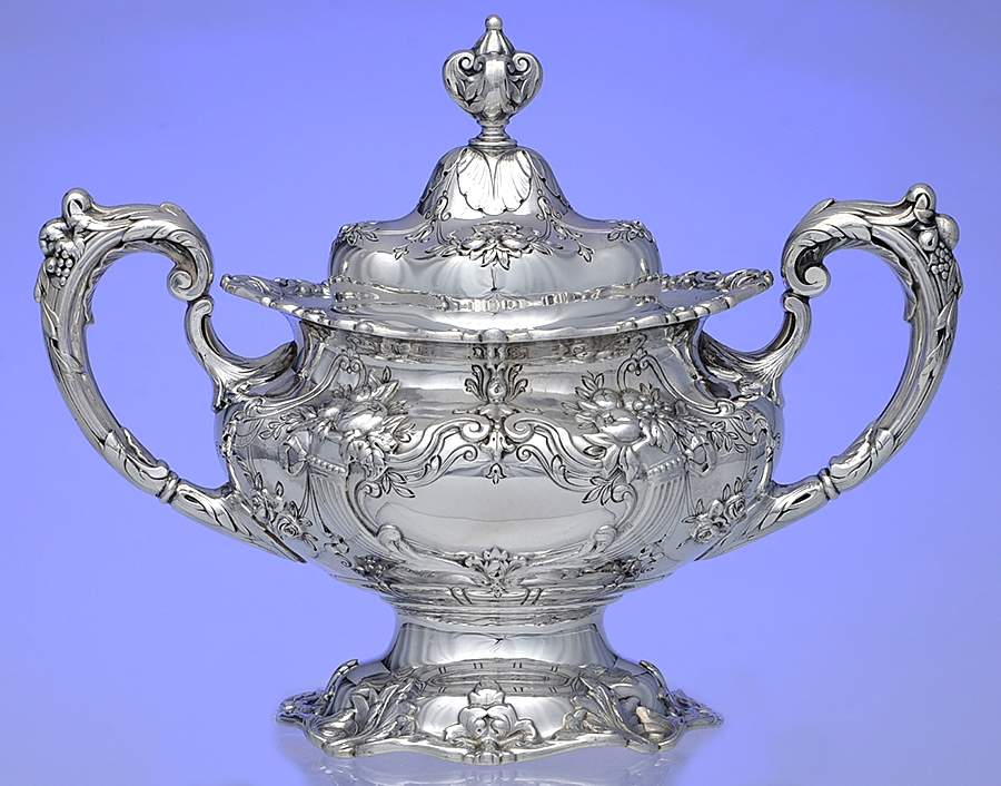 Francis I (Sterling, Hlwr, Eagle-R-Lion, Dated, Oval) Sugar Bowl & Lid by Reed & Barton-1