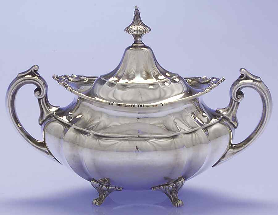 Hampton Court (Sterling, Hollowware) Sugar Bowl & Lid by Reed & Barton-1