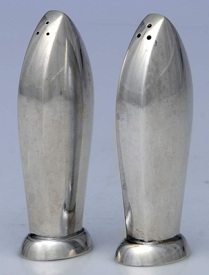 Pointed Antique (Sterling, Hollowware) Salt and Pepper Set by Reed & Barton-1