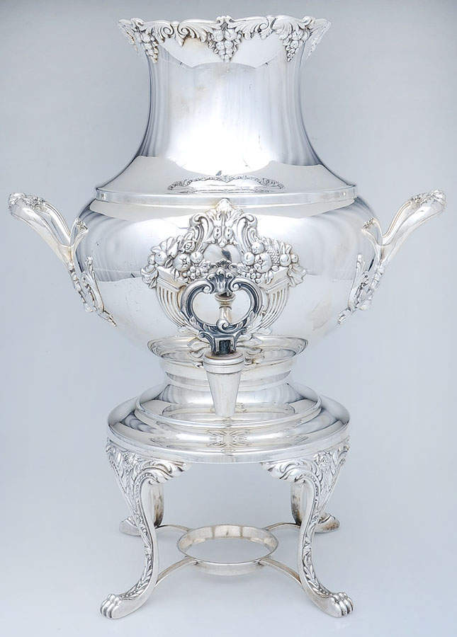 King Francis (Silverplate, Hollowware) Coffee Urn by Reed & Barton-1
