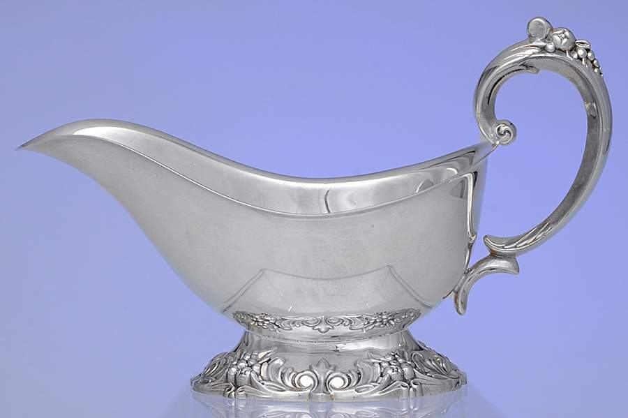 King Francis (Silverplate, Hollowware) Gravy Boat No Underplate by Reed & Barton-1
