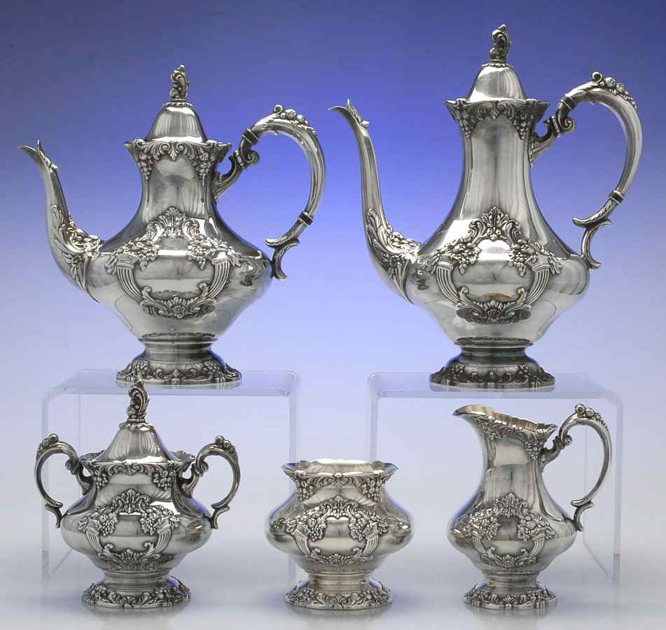 King Francis (Silverplate, Hollowware) 5-Piece Plated Tea Set (with Waste) by Reed & Barton-1