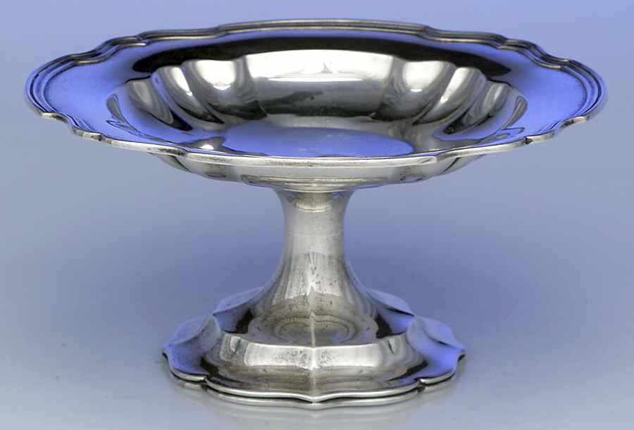 Hepplewhite-Plain (Sterling, 1907, Hollowware) Round Compote (Height X Width) by Reed & Barton-1