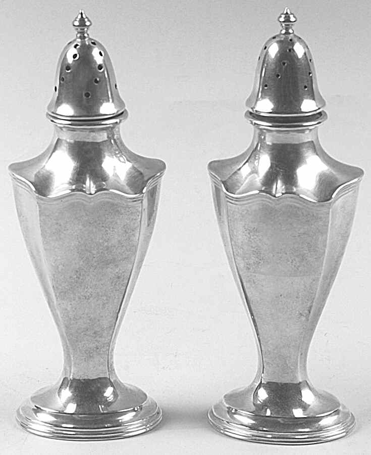 Hepplewhite-Plain (Sterling, 1907, Hollowware) Salt and Pepper Set by Reed & Barton-1