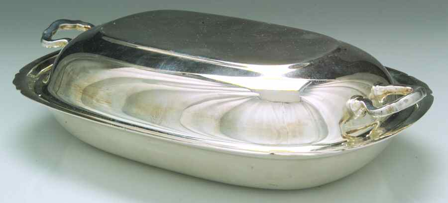 Mayflower (Silverplate, Hollowware) Double Vegetable Bowl by Reed & Barton-1