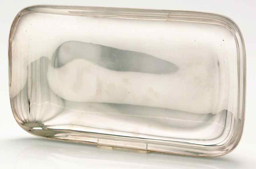 Embassy (Silverplate, 1988, Hollowware) 10" Bread Tray by Reed & Barton-1