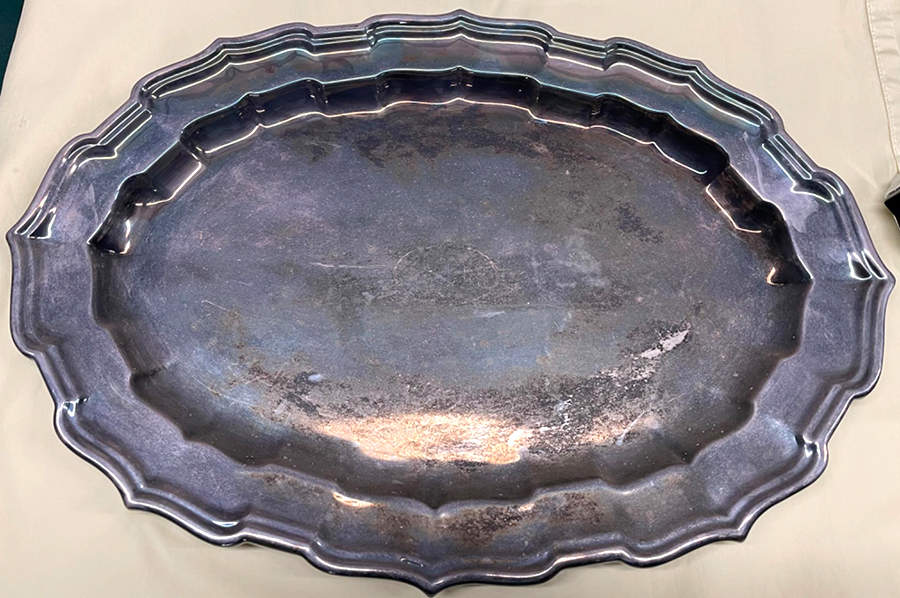 Chippendale (Silverplate, Hollowware) 20" Oval Serving Platter by Reed & Barton-1
