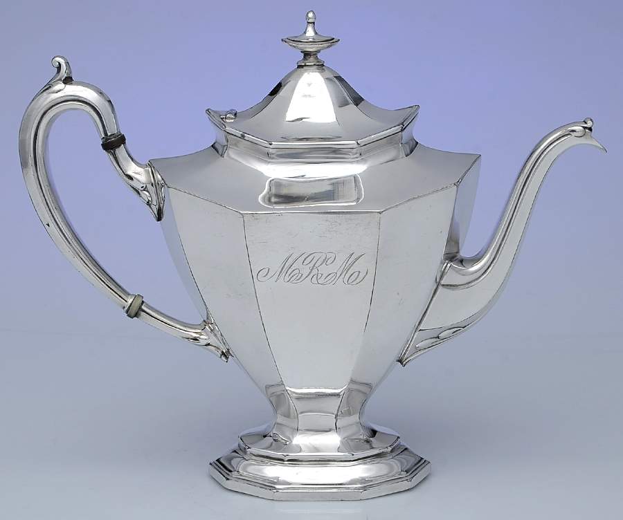 Sierra (Silverplate, Hollowware) Silverplate Teapot by Reed & Barton-1