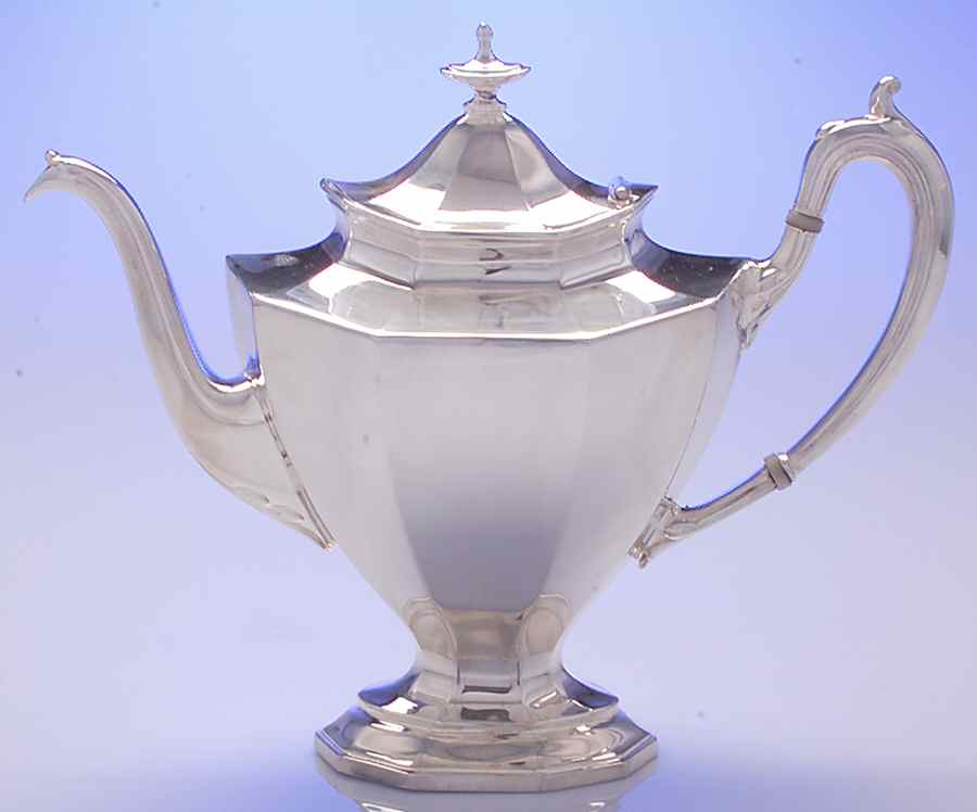 Sierra (Silverplate, Hollowware) Teapot by Reed & Barton-1