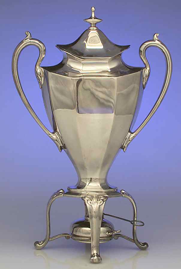 Sierra (Silverplate, Hollowware) Coffee Urn by Reed & Barton-1
