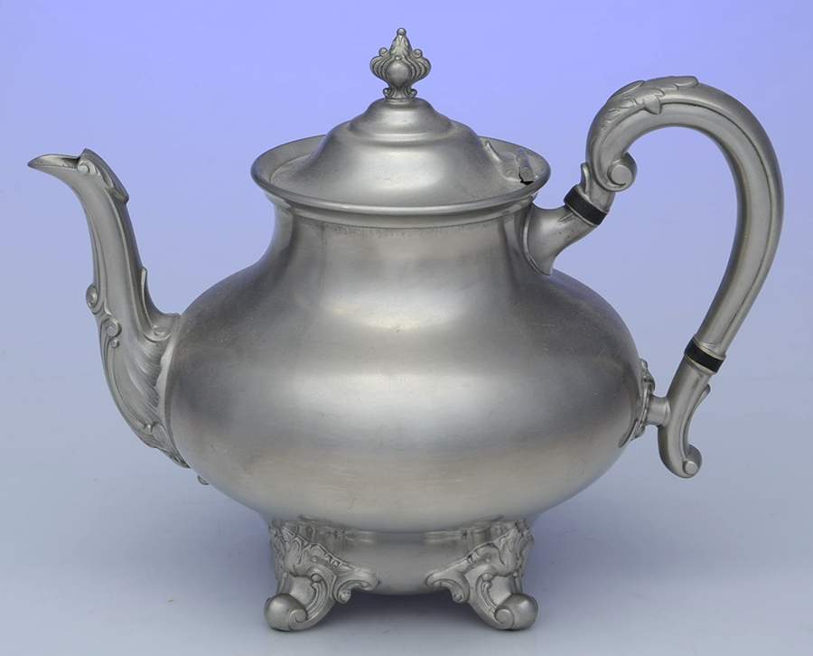 Regent (Pewter, Hollowware) Tea Pot by Reed & Barton-1
