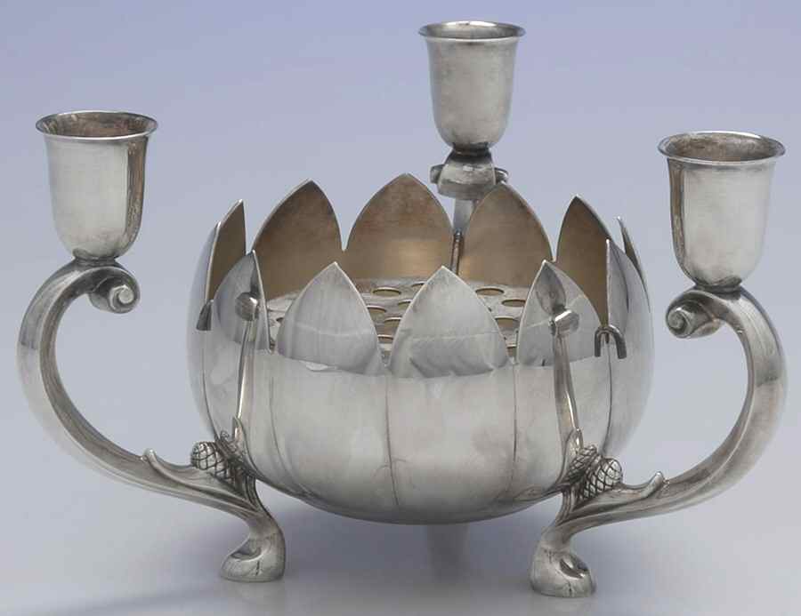 333 (Silverplate, Hollowware) Silverplate Epergne by Reed & Barton-1