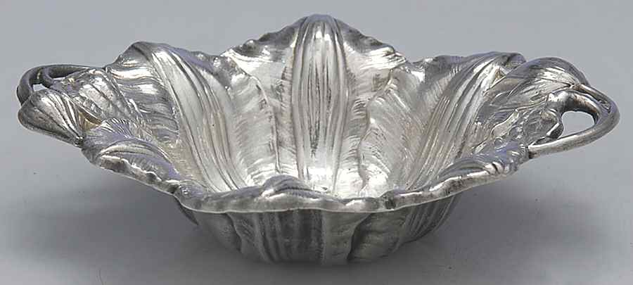 Les Cinq Fleurs (Sterling, Hollowware) Nut Dish by Reed & Barton-1