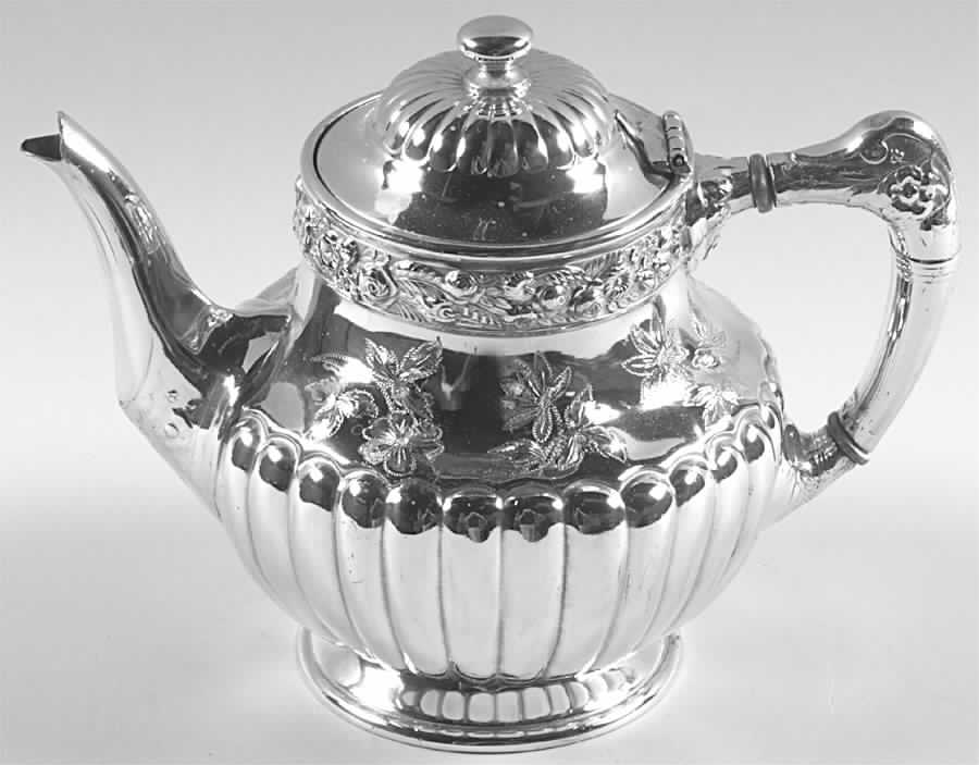 3224 (Silverplate, Hollowware) Teapot by Reed & Barton-1