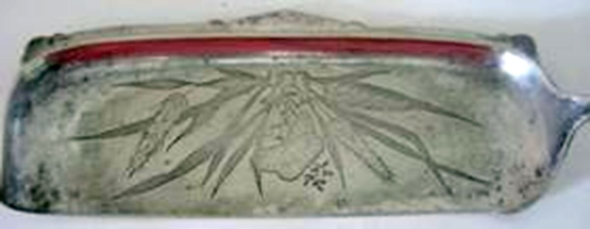 RDS97 (SILVERPLATE) Large Bright Cut Crumber Knife by Reed & Barton-1