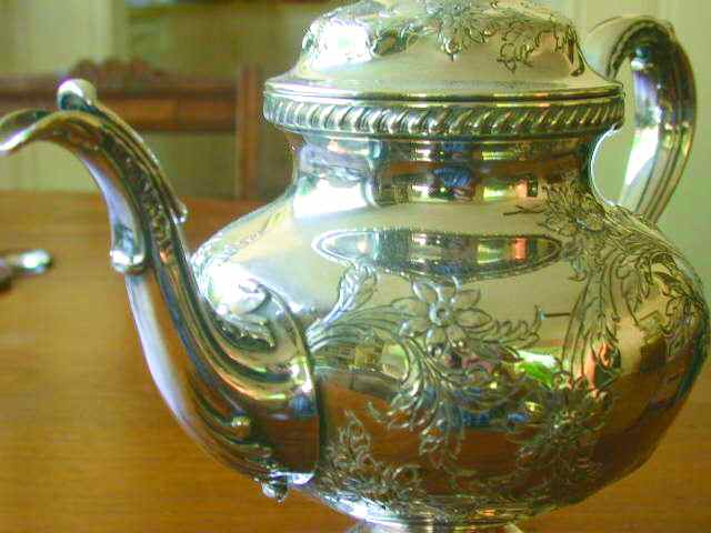 5200C (Silverplate, Hollowware) Teapot by Reed & Barton-1