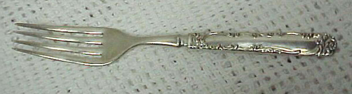 RDS105 (SILVERPLATE) Indented Solid Handled Fork by Reed & Barton-1