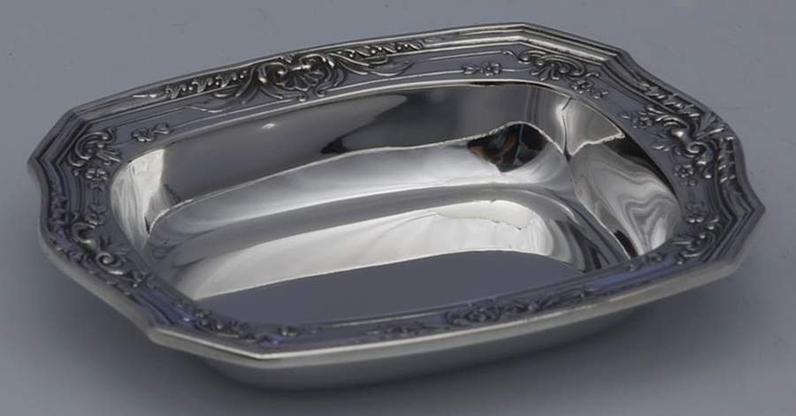 Heritage (Sterling, Hollowware) Nut Dish by Reed & Barton-1